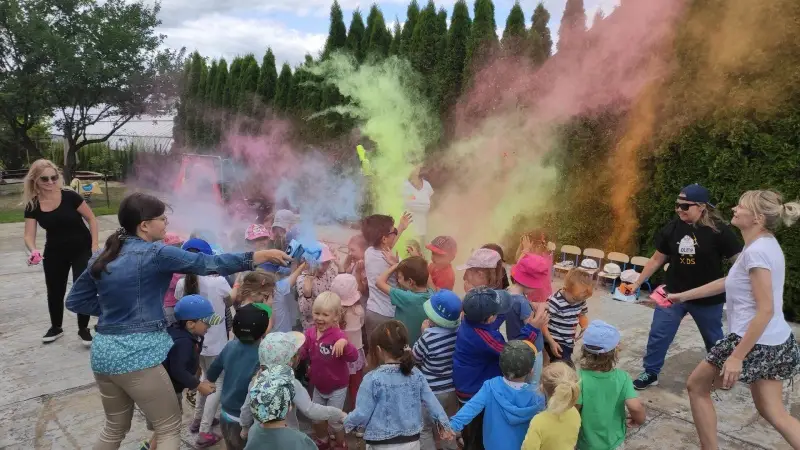 festiwal kolorow prywatne przedszkole ksawerow